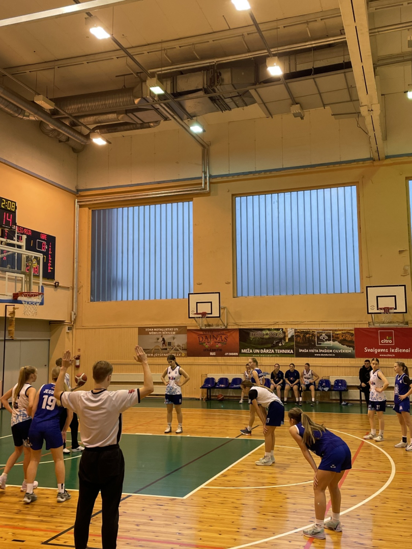 Latvijas Jaunatnes basketbola līgas spēles U16 meitenēm