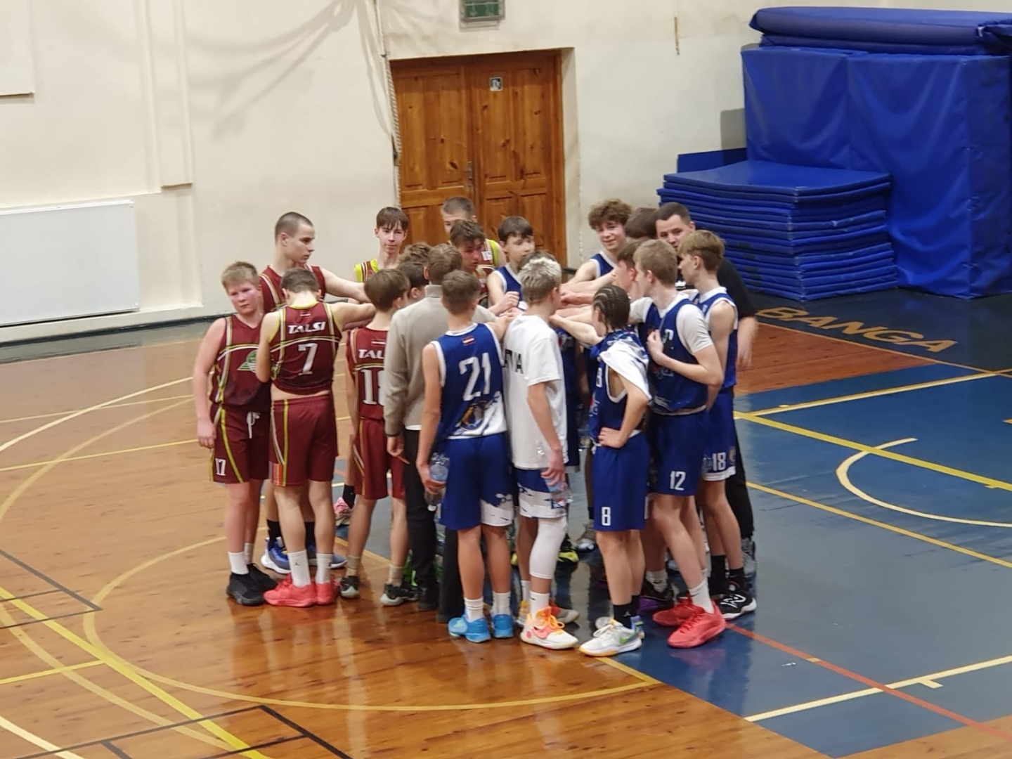 Basketbola spēle U16 grupai